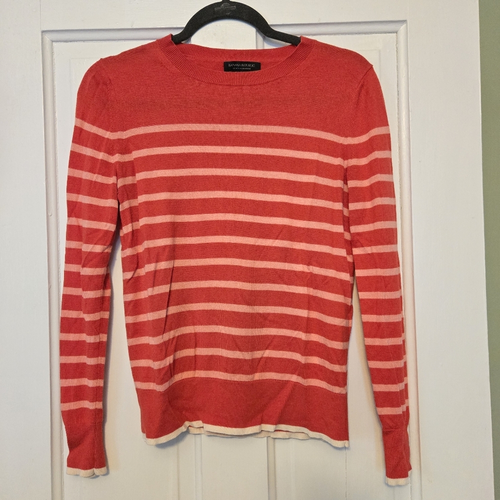 Banana Republic Red And Pink Silk Cashmere Sweater